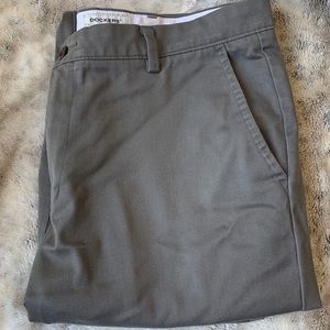 Mens Dockers Straight Fit